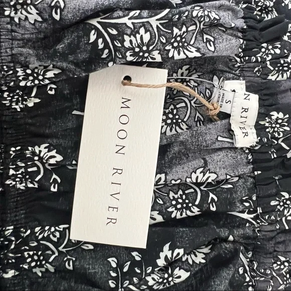 ✨Moon River✨ Printed Tie Strap Dress🌹 - Picture 10 of 13